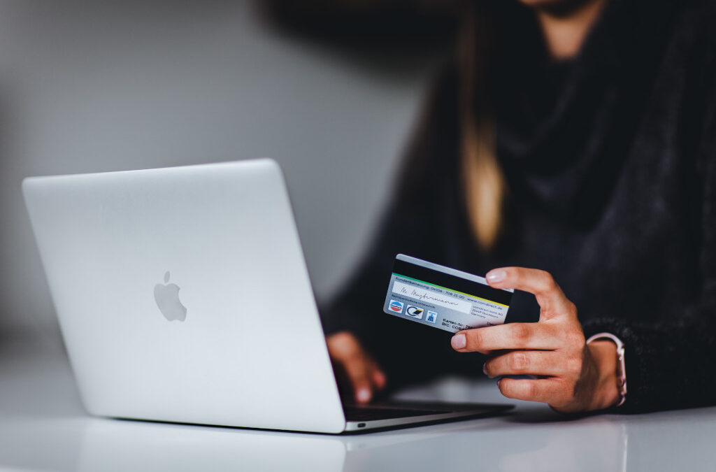 Online banking tips for teens